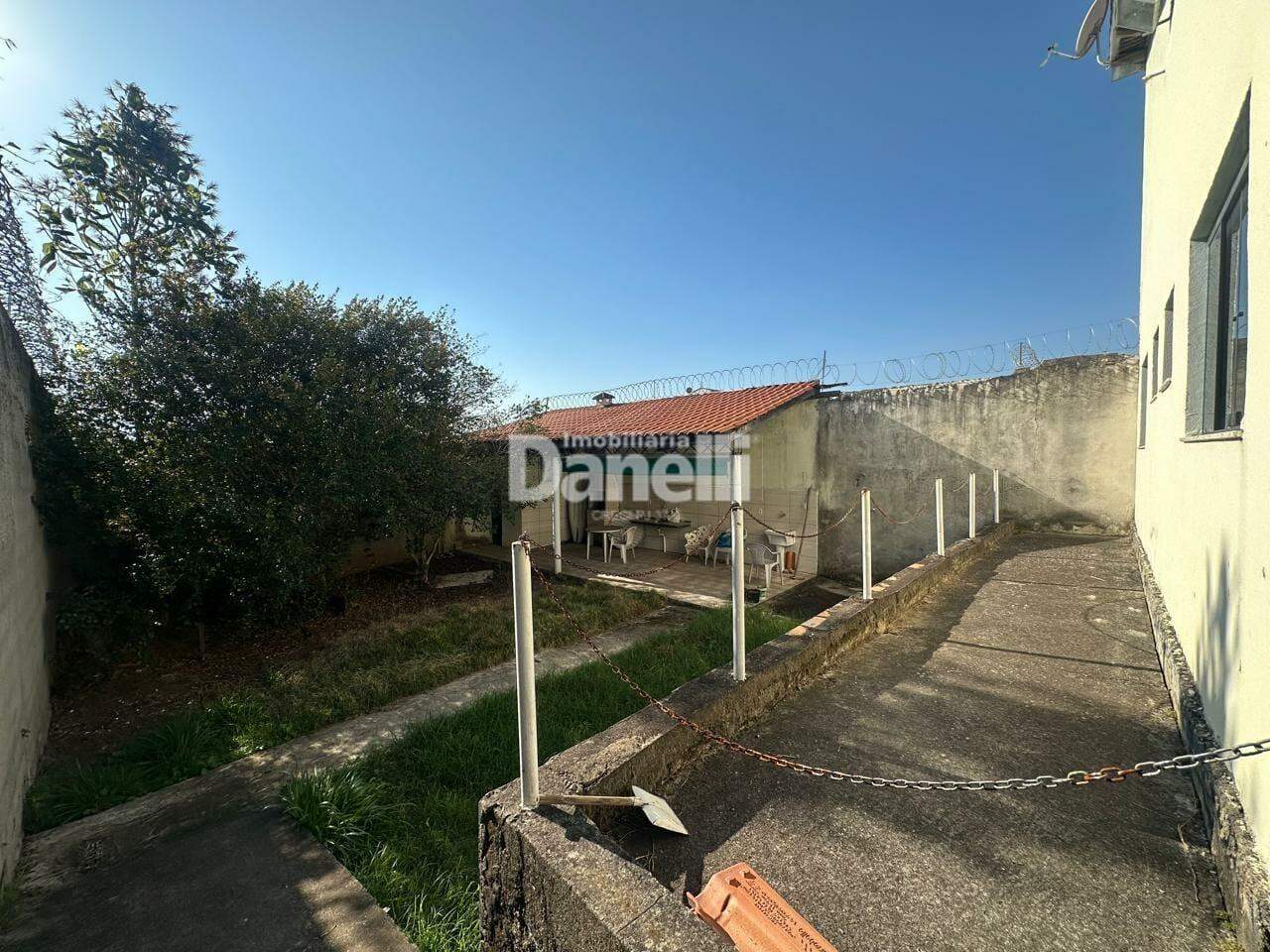 Ponto Comercial à venda no Jardim Garcez: 