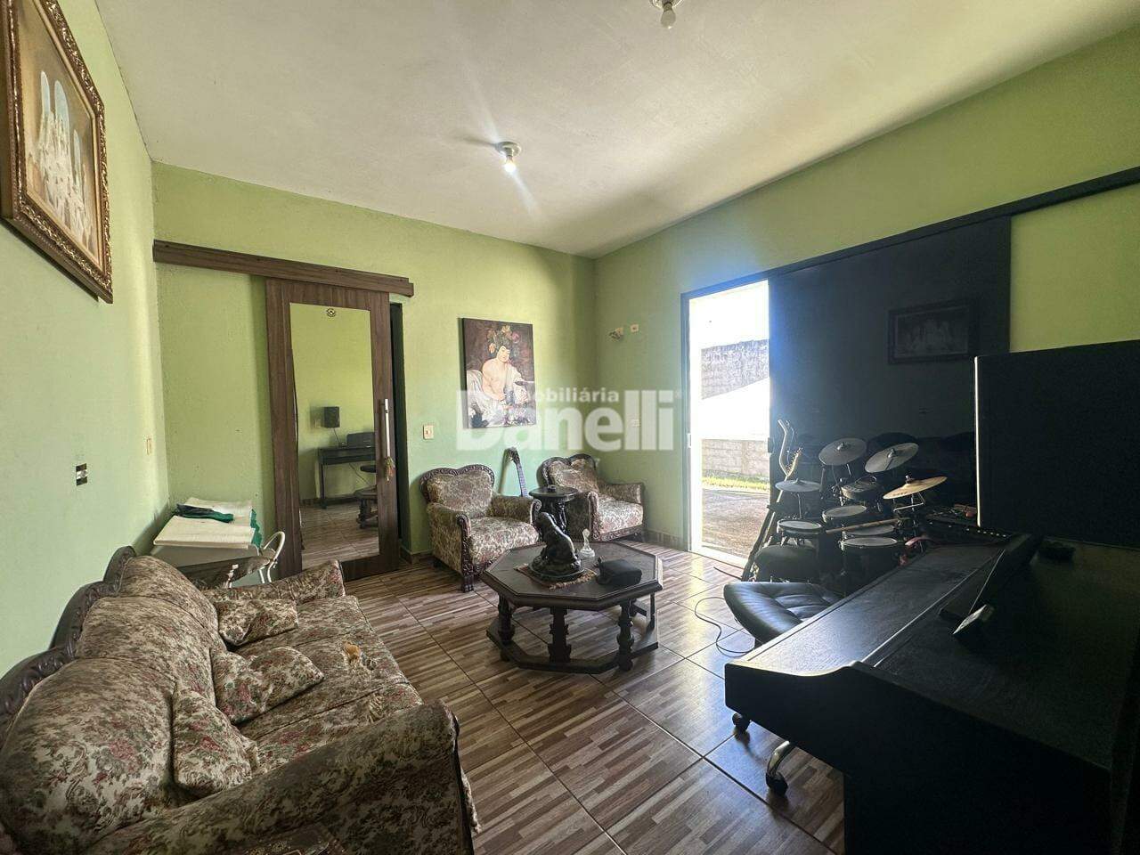 Ponto Comercial à venda no Jardim Garcez: 