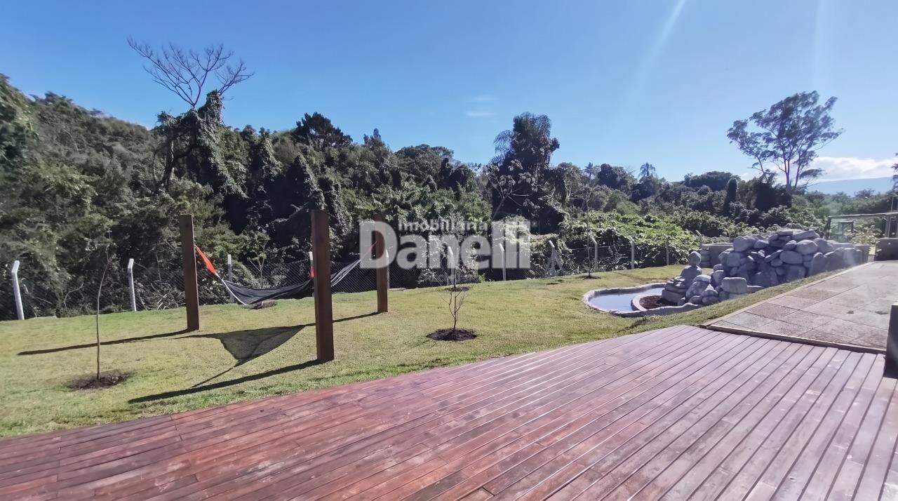 Lote em Condomínio à venda no Piracangaguá: 