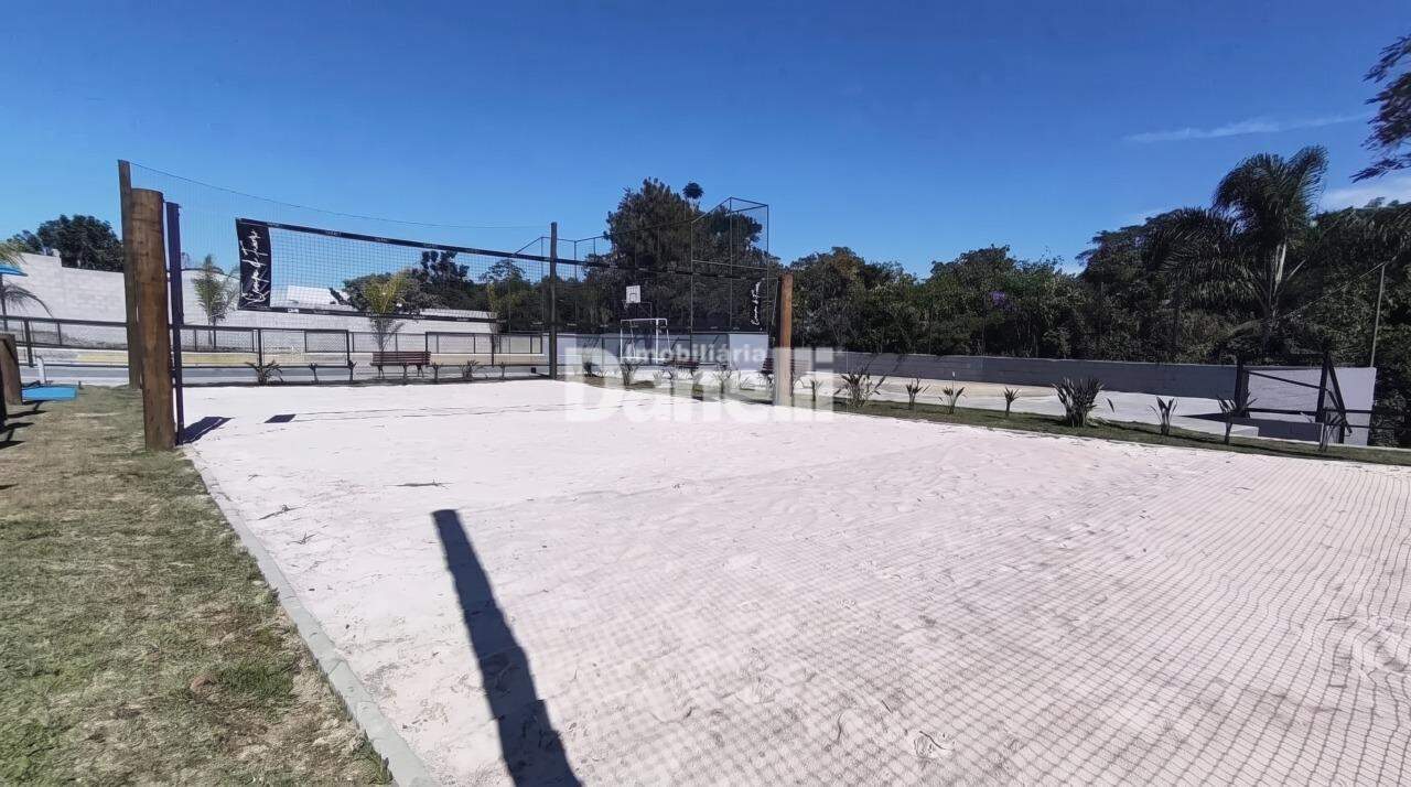 Lote em Condomínio à venda no Piracangaguá: 