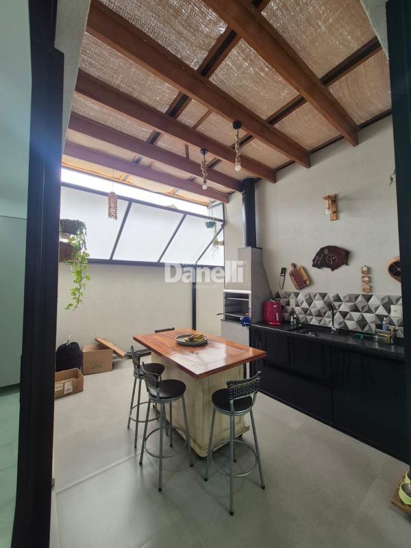 Casa em Condomínio à venda no Residencial São Charbel: 