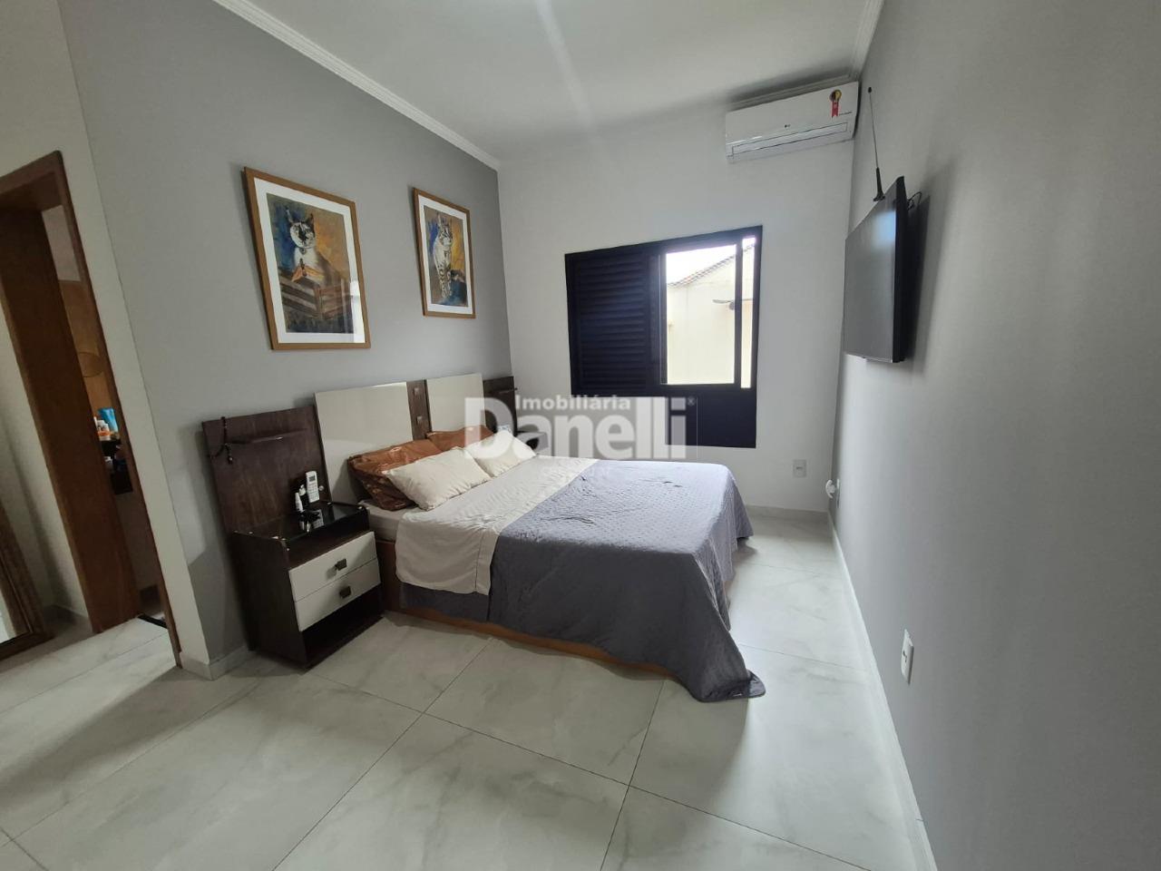 Casa em Condomínio à venda no Residencial São Charbel: 