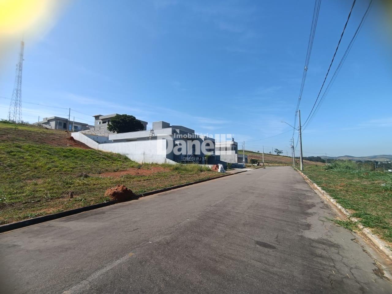 Lote em Condomínio à venda no Campos do Conde Taubaté: 