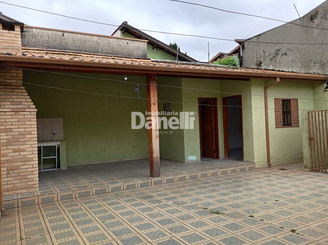 Casa à venda no Barreiro: Área Gourmet/Edícula