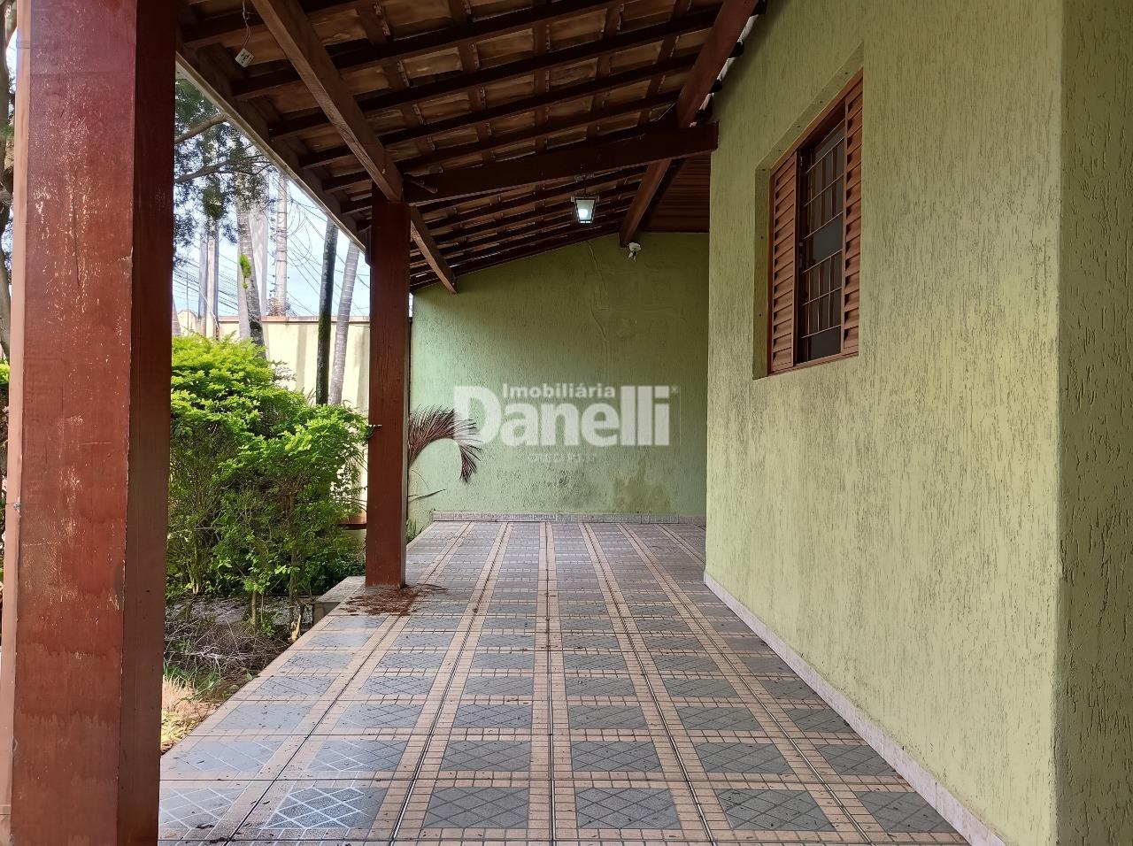 Casa à venda no Barreiro: Varanda