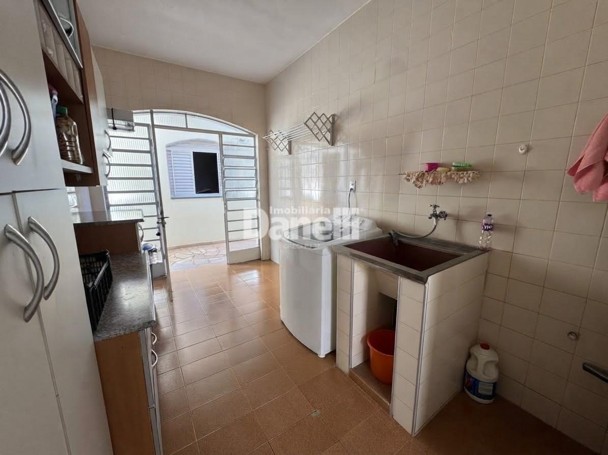 Casa à venda no Loteamento Jardim dos Eucaliptos: 