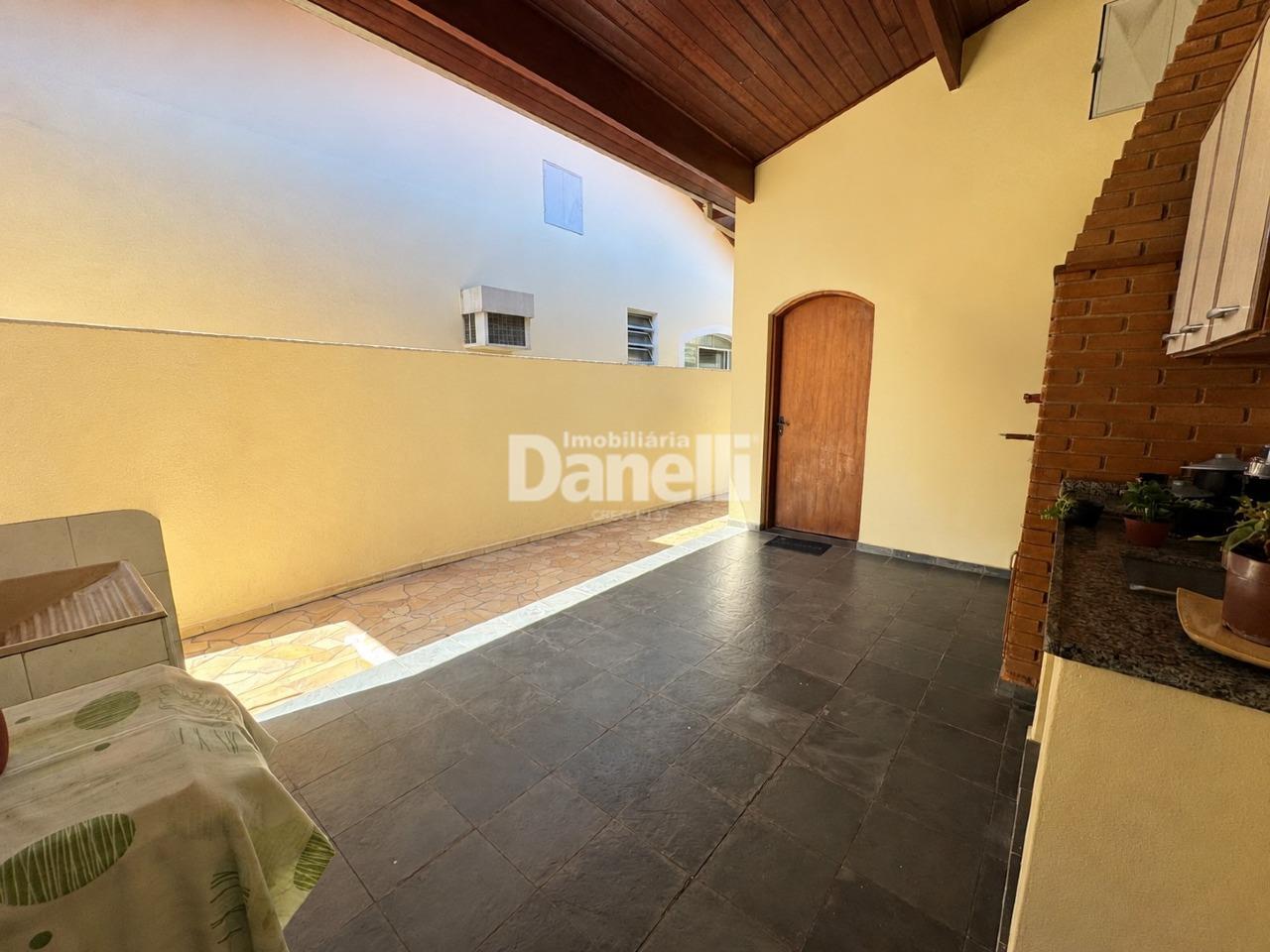 Casa à venda no Loteamento Jardim dos Eucaliptos: 