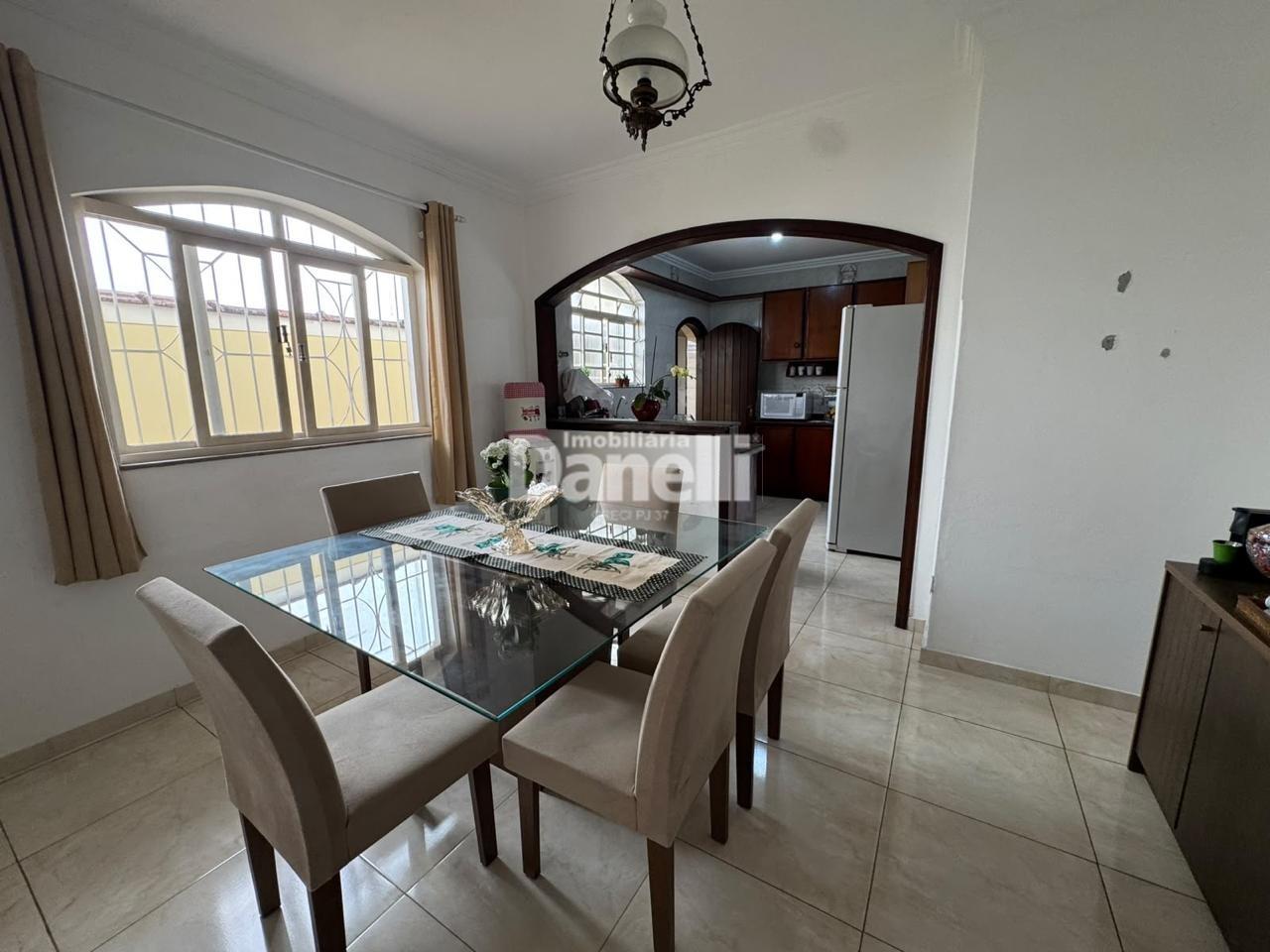 Casa à venda no Loteamento Jardim dos Eucaliptos: 