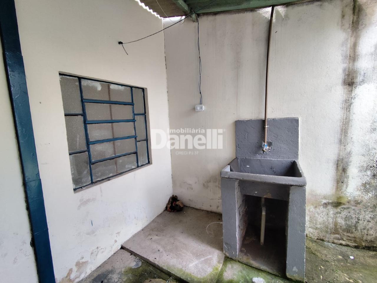 Casa para aluguel no Centro: 