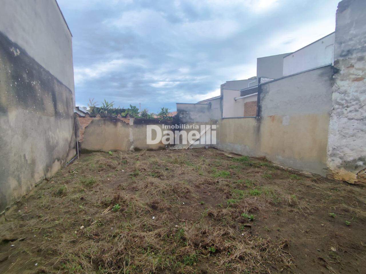 Casa para aluguel no Centro: 