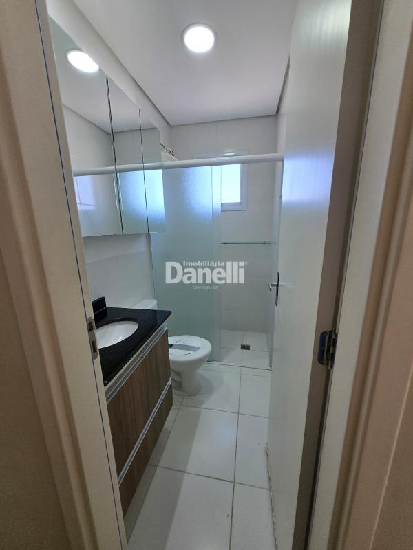 Apartamento para aluguel no Jardim Oásis: 