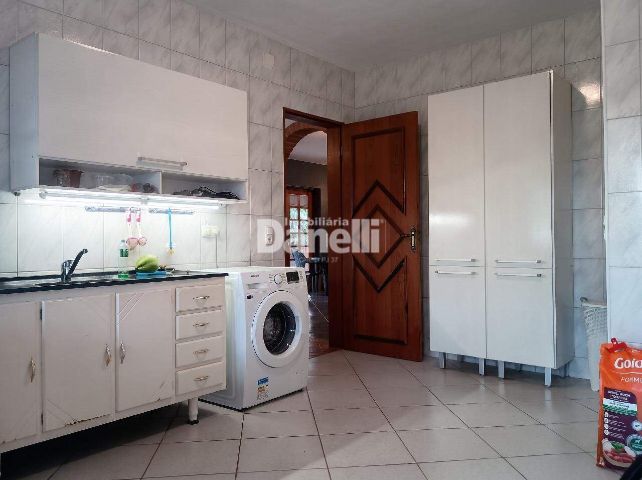 Casa em Condomínio à venda no Residencial Eldorado: Lavanderia