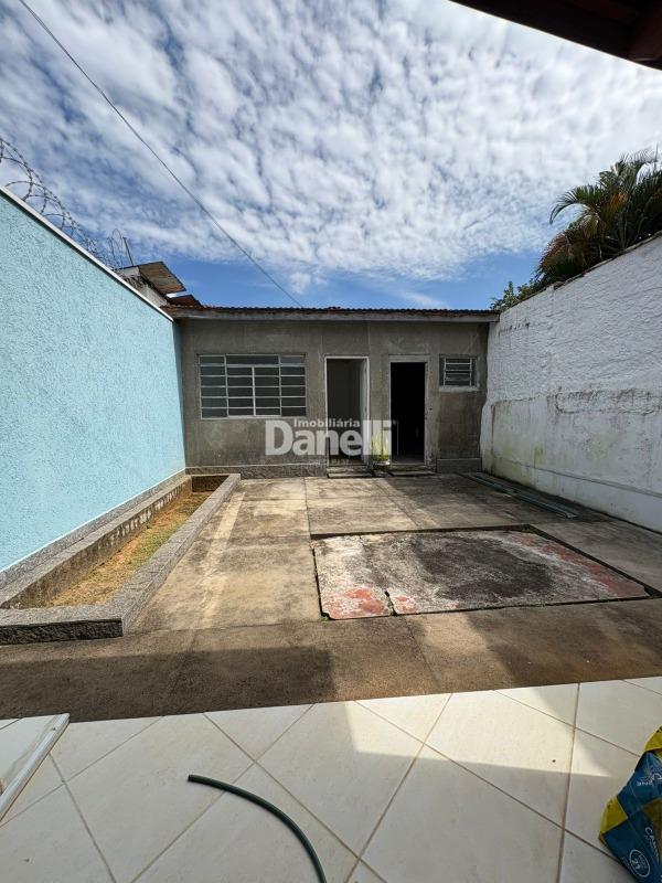 Casa para aluguel no Centro: 