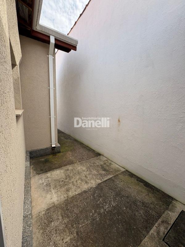 Casa para aluguel no Centro: 