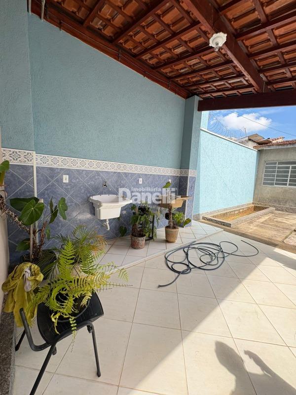 Casa para aluguel no Centro: 