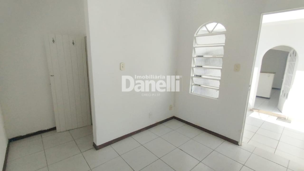 Casa para aluguel no Santa Rita: 