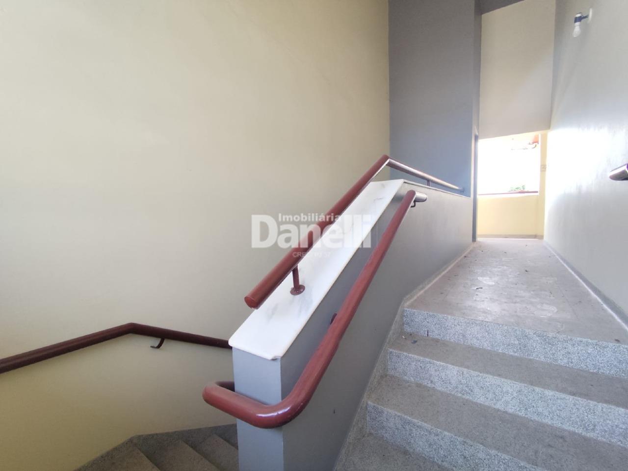 Sala Comercial para aluguel no Centro: 