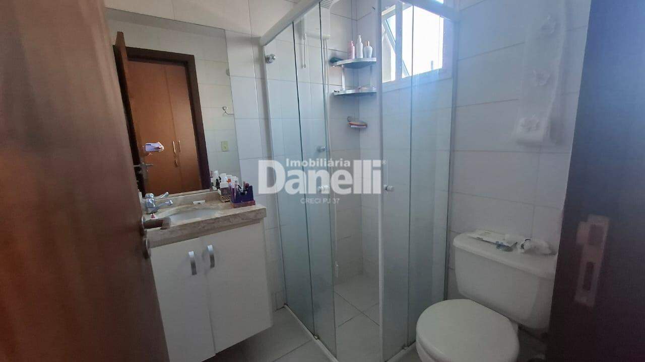 Apartamento à venda no Vila São José: 