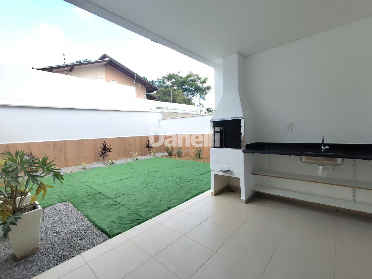 Casa em Condomínio para aluguel no Barreiro: 