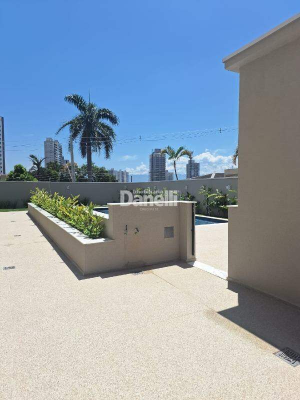 Apartamento para aluguel no Jardim das Nações: 