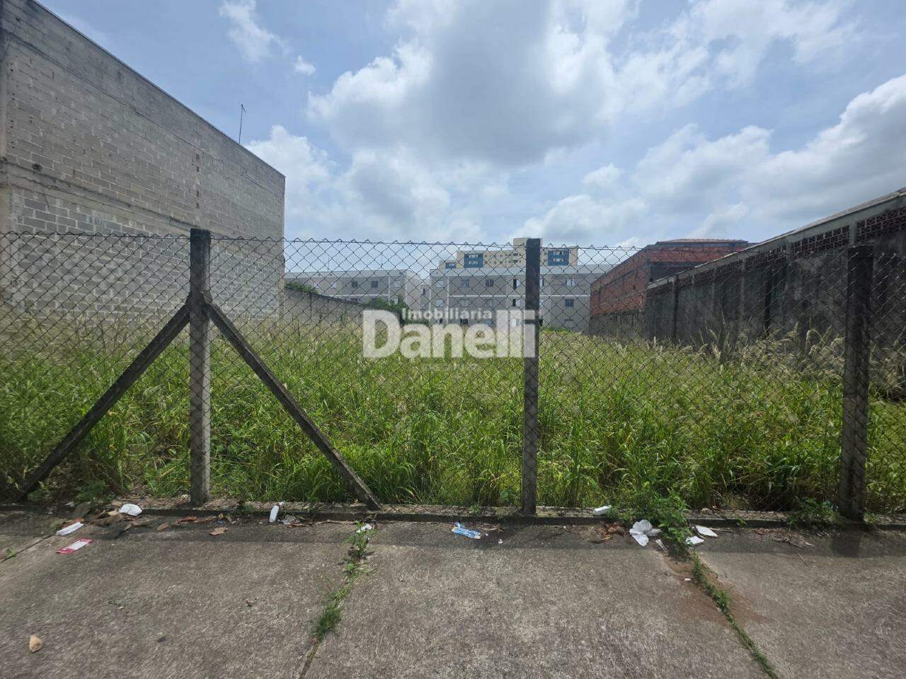 Lote à venda no Residencial Sítio Santo Antônio: 
