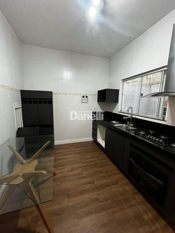 Sobrado para aluguel no Residencial Portal da Mantiqueira: 