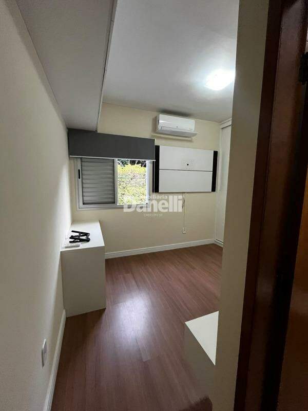 Sobrado para aluguel no Residencial Portal da Mantiqueira: 