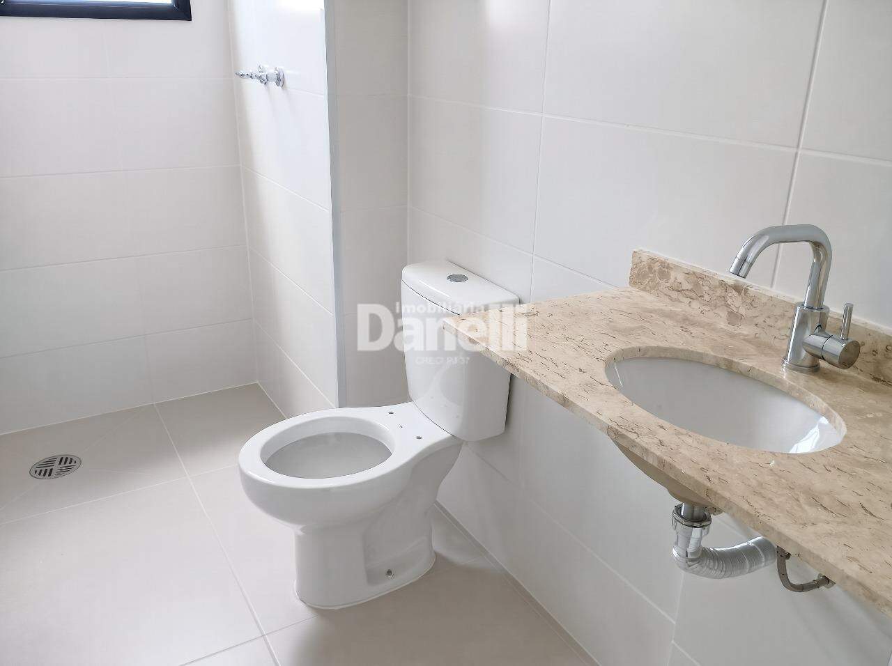 Apartamento à venda no Jardim das Nações: Banheiro Social