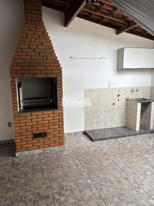 Casa para aluguel no Jardim Maria Augusta: 