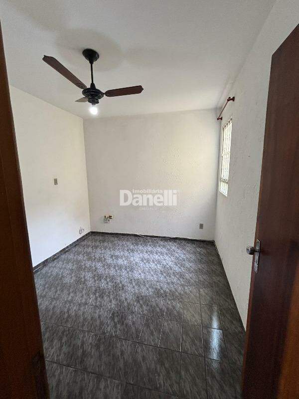 Casa para aluguel no Jardim Maria Augusta: 