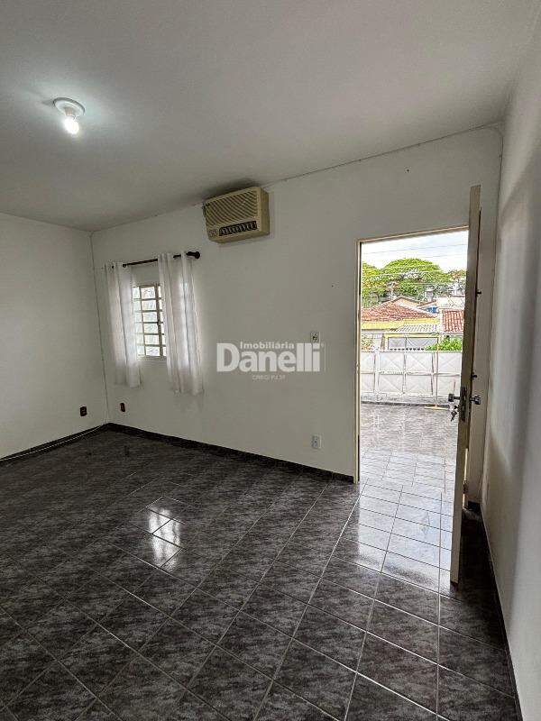 Casa para aluguel no Jardim Maria Augusta: 