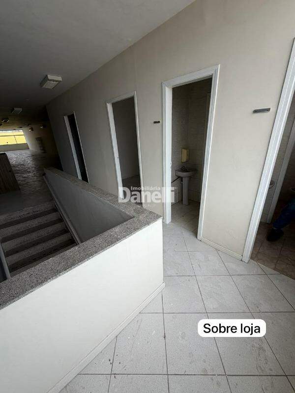 Ponto Comercial para aluguel no Centro: 