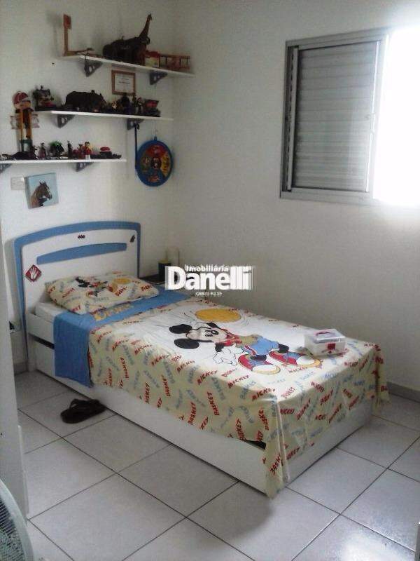 Apartamento à venda no Loteamento Residencial e Comercial Bosque Flamboyant: 