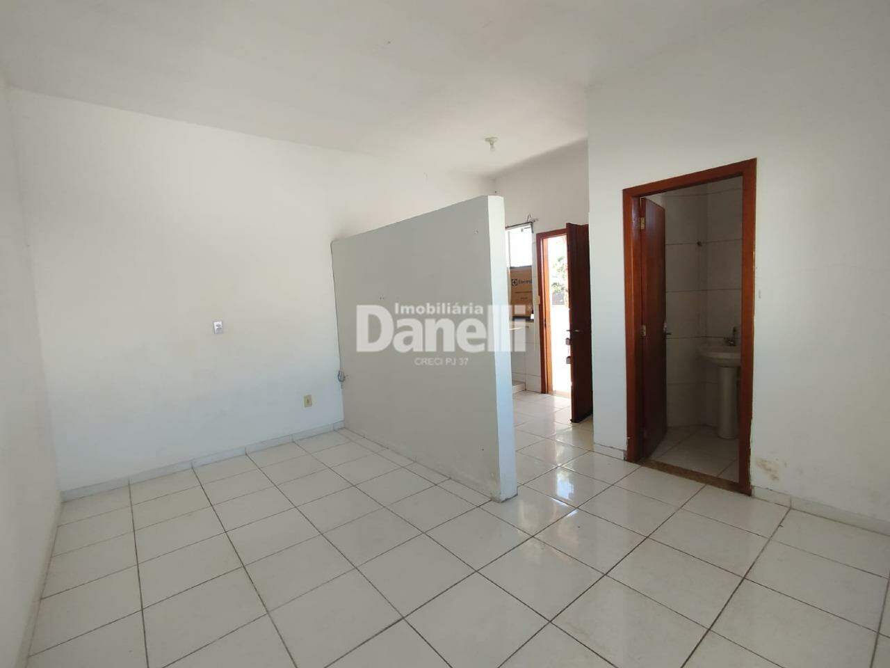 Kitnet para aluguel no Granja Daniel: 