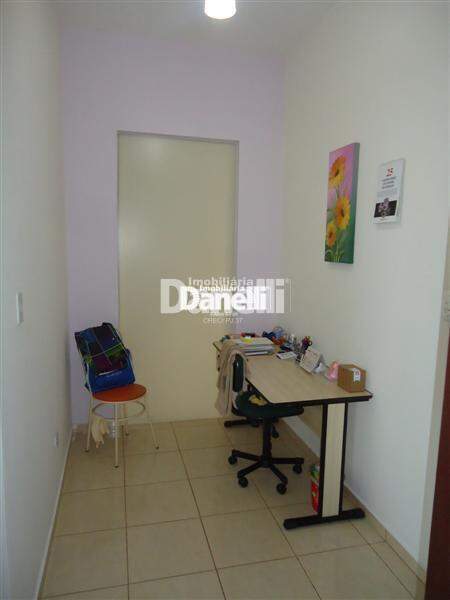 Casa à venda no Jardim Santa Clara: 