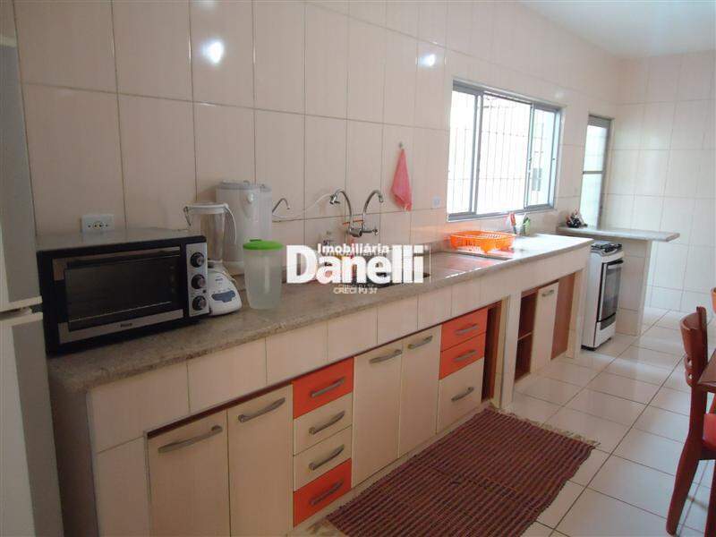 Casa à venda no Jardim Santa Clara: 