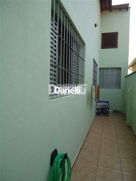 Casa à venda no Jardim Santa Clara: 