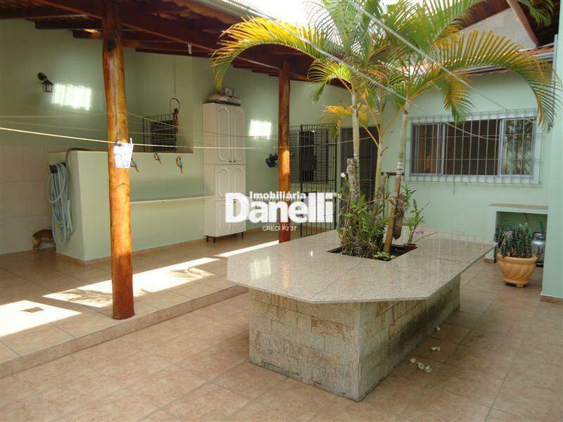 Casa à venda no Jardim Santa Clara: 