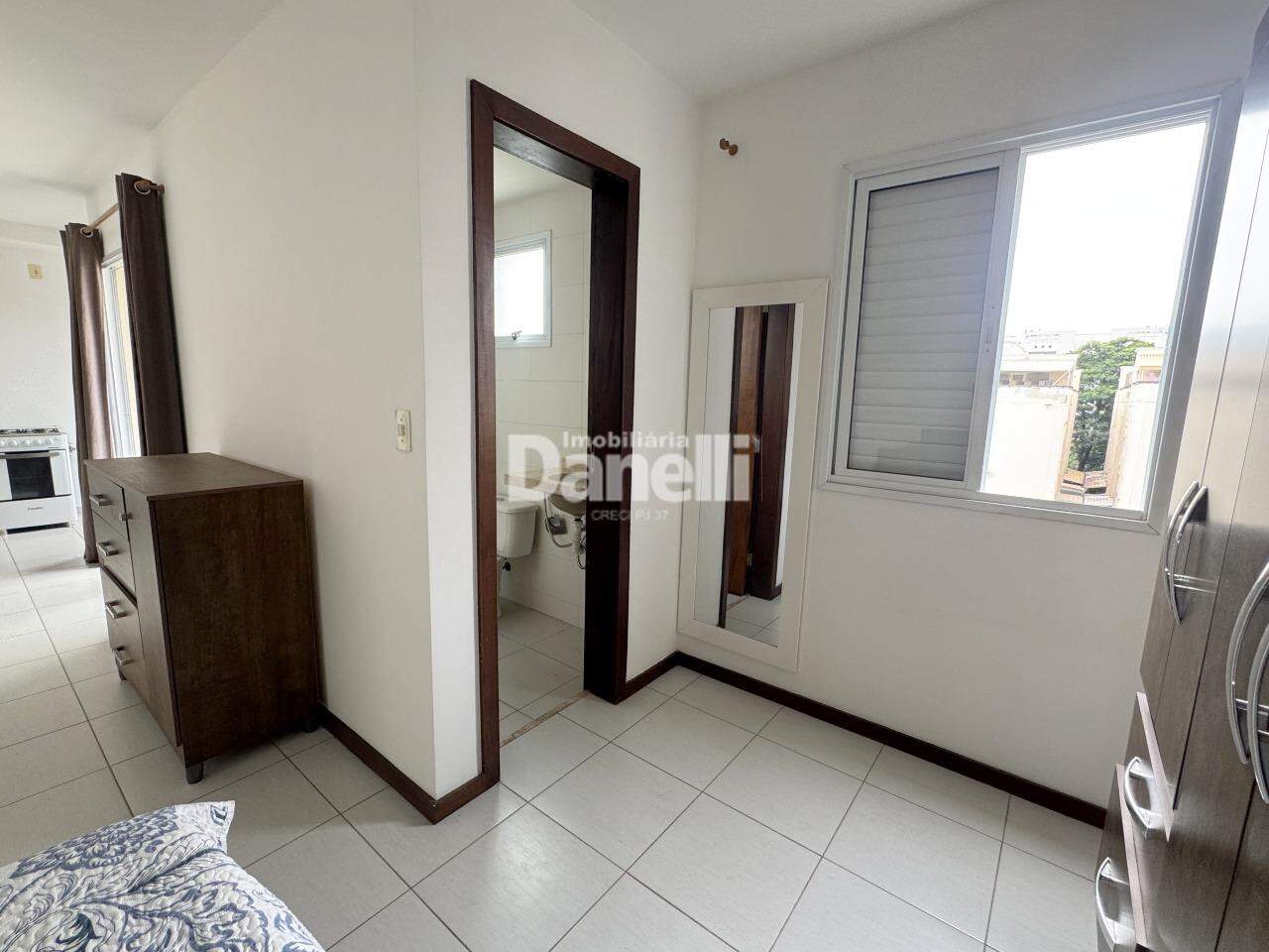 Apartamento para aluguel no Vila São José: 