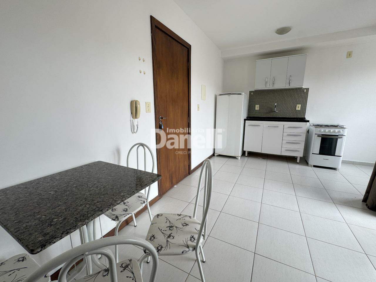Apartamento para aluguel no Vila São José: 