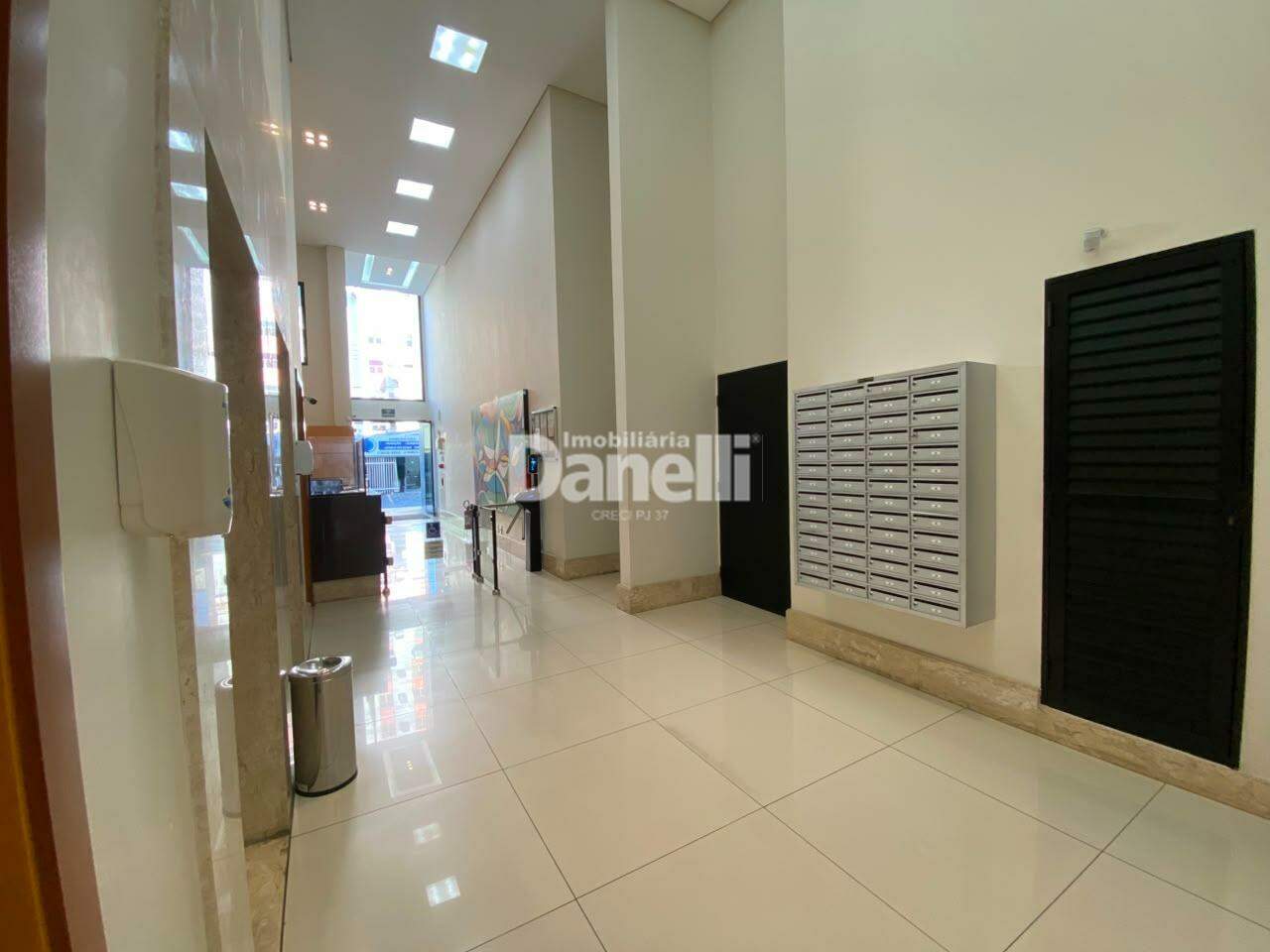 Sala Comercial para aluguel no Centro: 