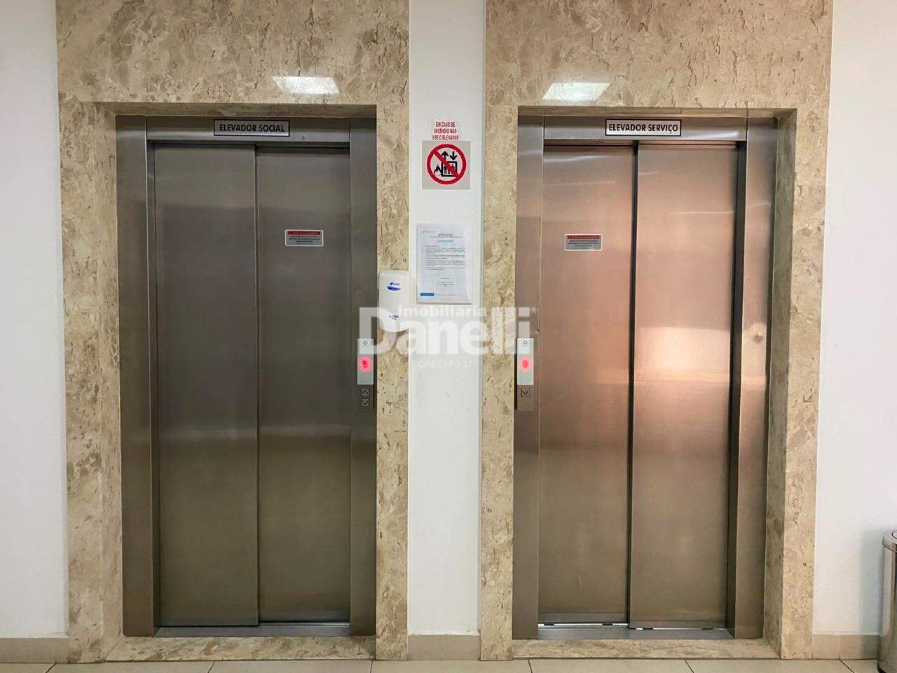 Sala Comercial para aluguel no Centro: 