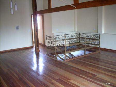 Ponto Comercial à venda no Centro: Ponto Comercial à venda, Centro - Taubaté/SP