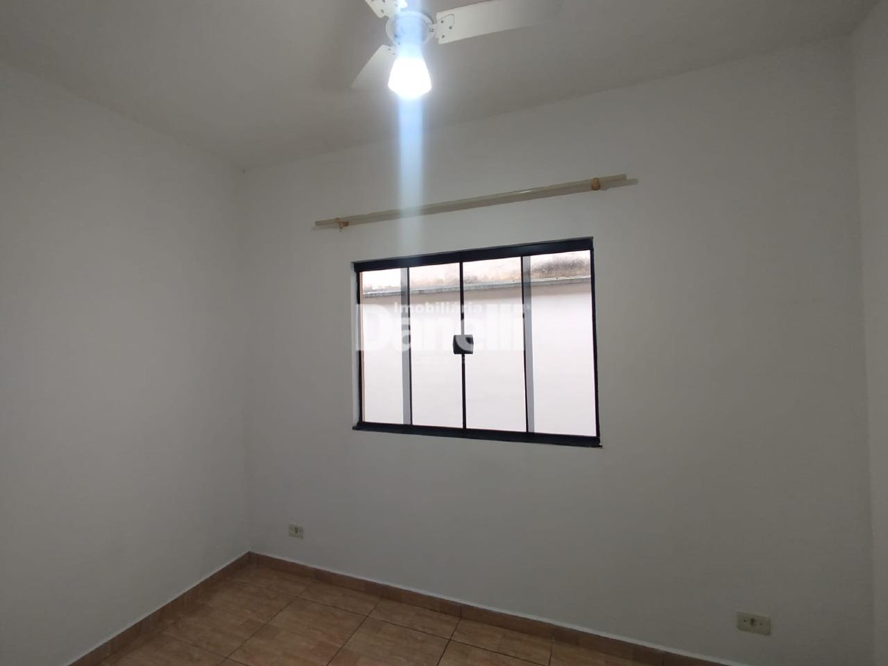 Casa para aluguel no Parque São Cristovão: 