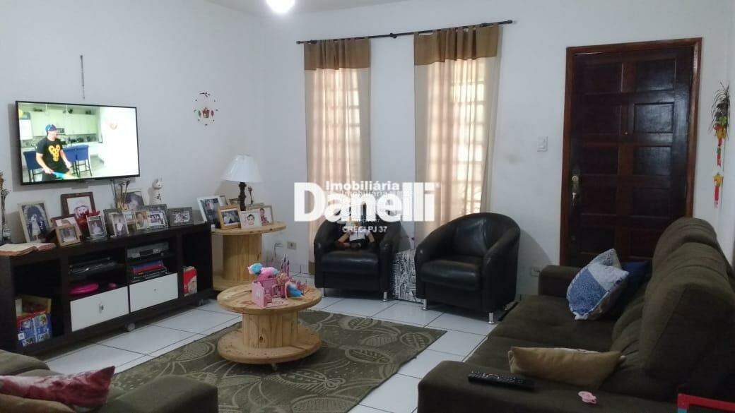 Casa à venda no Centro: 