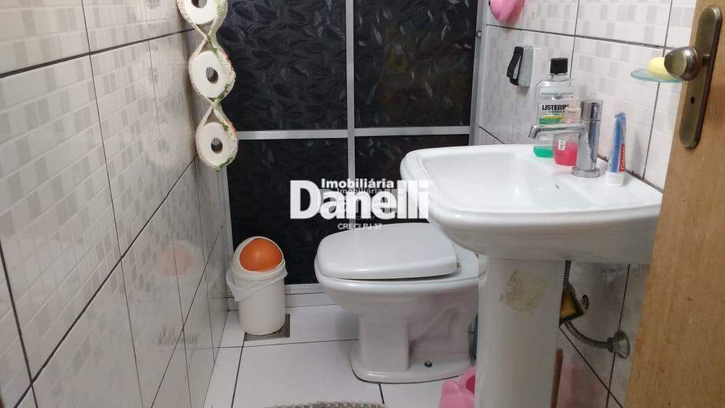 Casa à venda no Centro: 