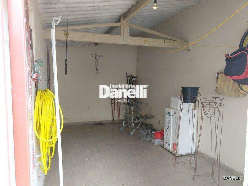 Casa à venda no Vila das Jabuticabeiras: 