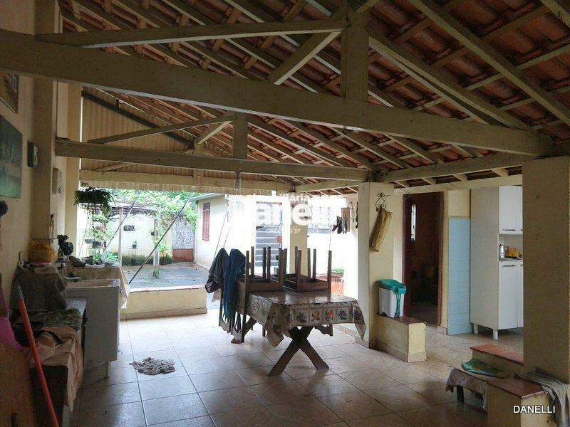 Casa à venda no Vila das Jabuticabeiras: 
