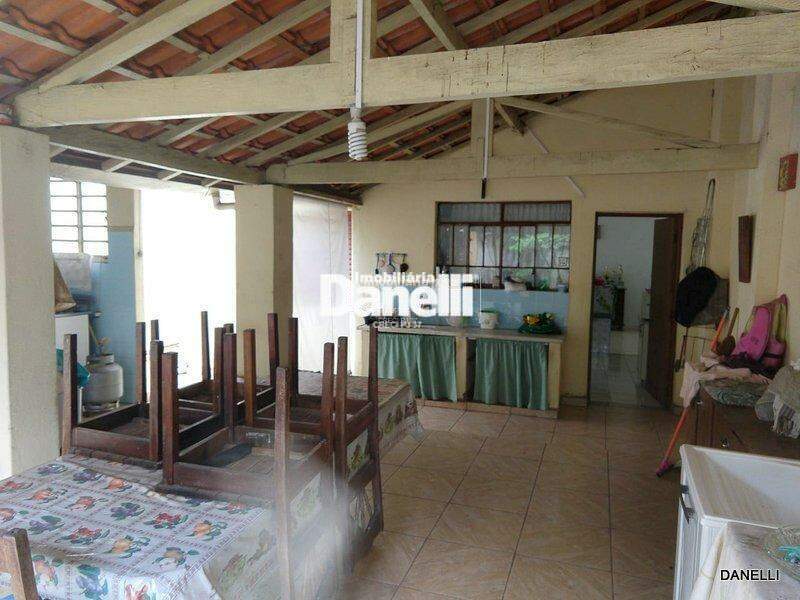 Casa à venda no Vila das Jabuticabeiras: 