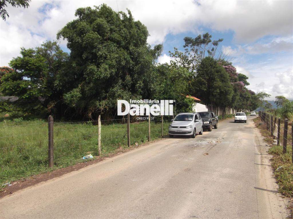 Lote à venda no Quiririm: 
